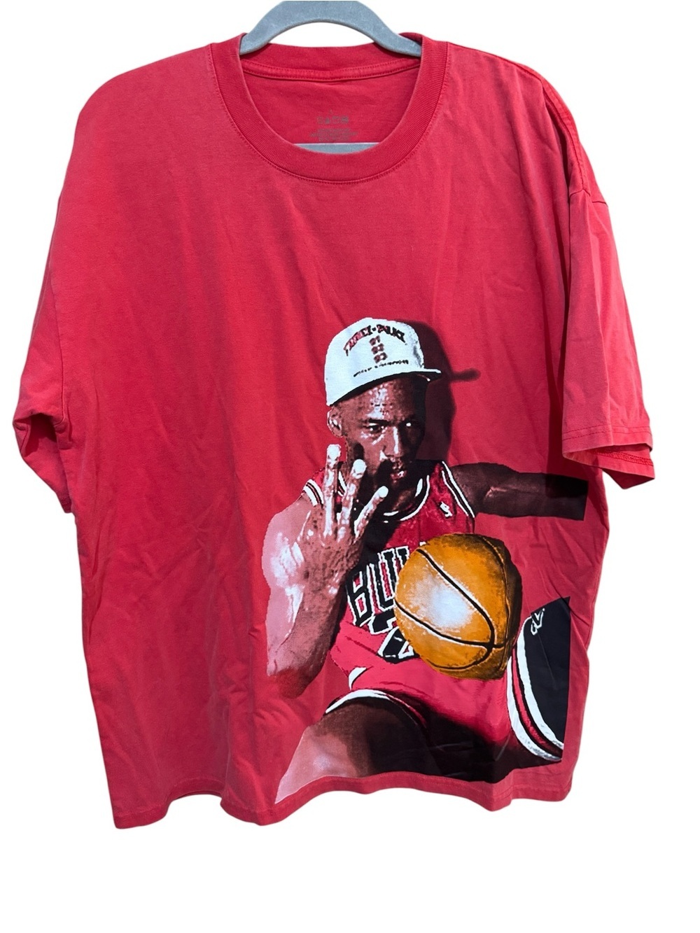 Michael Jordan 3-Peat Chicago Bulls Graphic T-Shirt Size Large